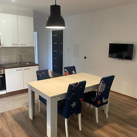 Apartmani Bm Biograd Na Moru Eksteriør billede