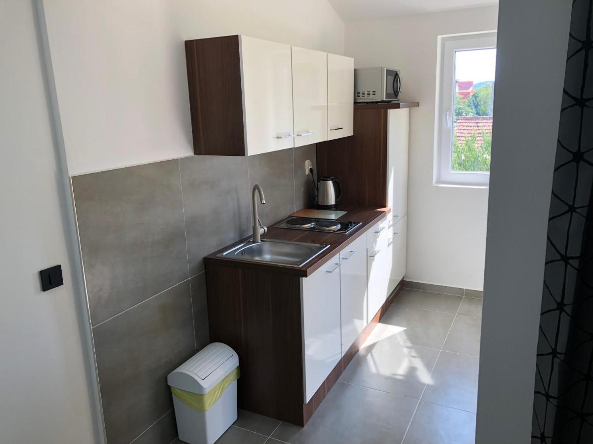 Apartmani Bm Biograd Na Moru Eksteriør billede