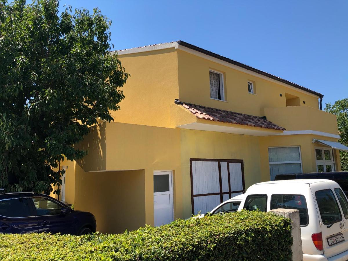 Apartmani Bm Biograd Na Moru Eksteriør billede