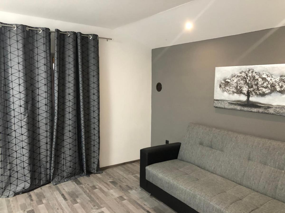 Apartmani Bm Biograd Na Moru Eksteriør billede