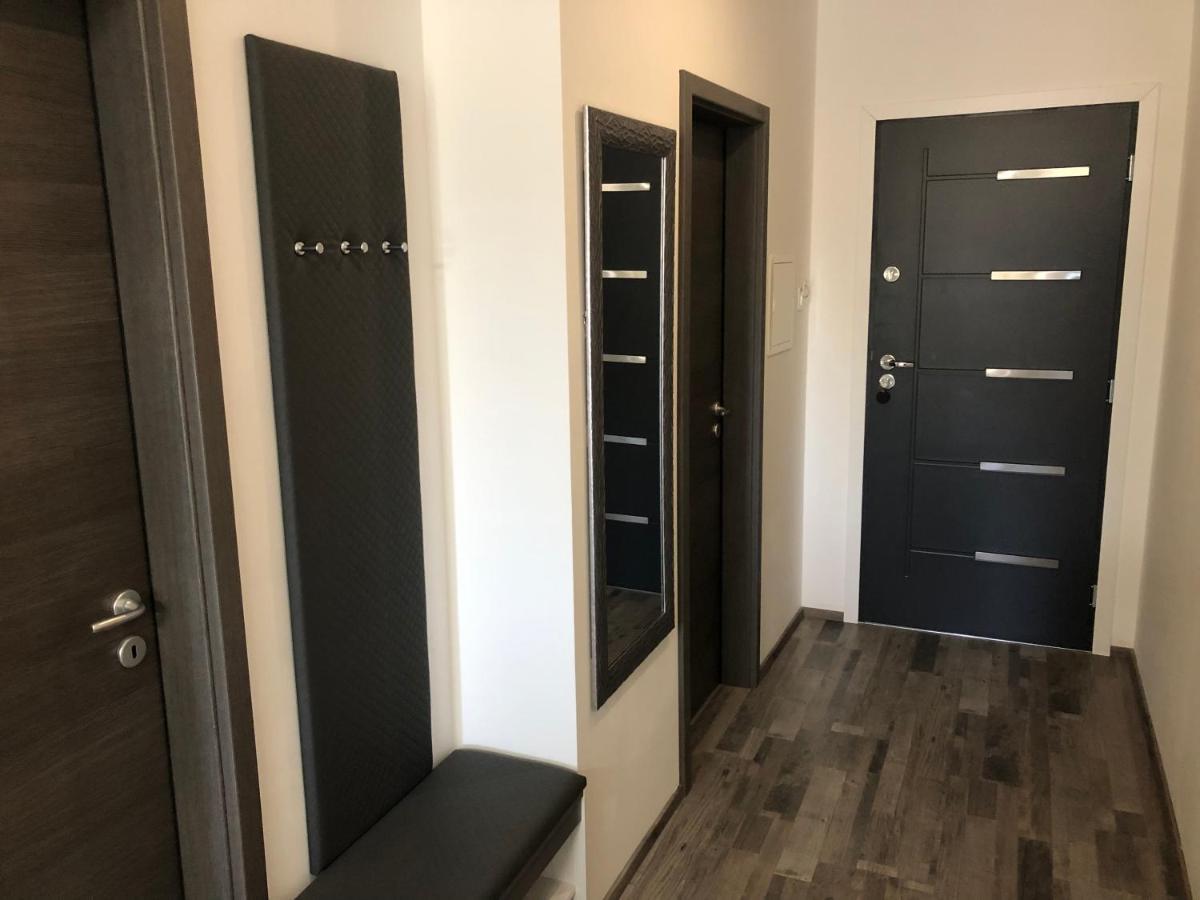 Apartmani Bm Biograd Na Moru Eksteriør billede