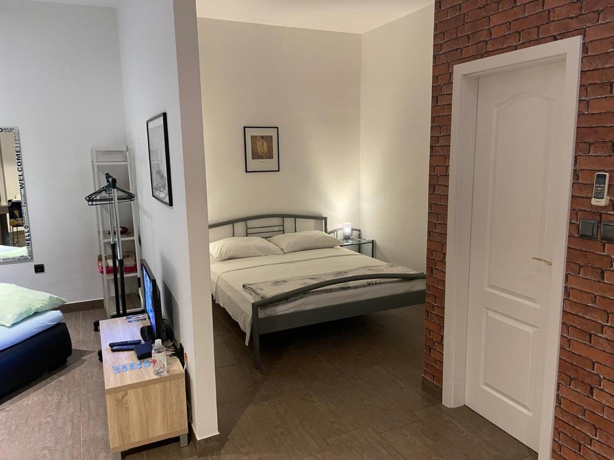 Apartmani Bm Biograd Na Moru Eksteriør billede