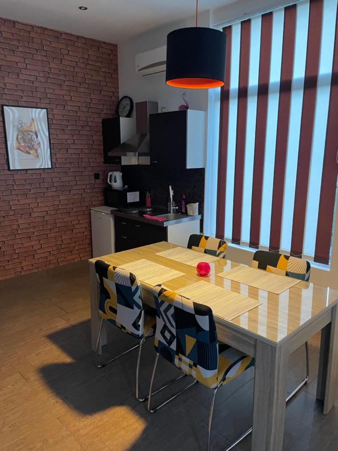 Apartmani Bm Biograd Na Moru Eksteriør billede
